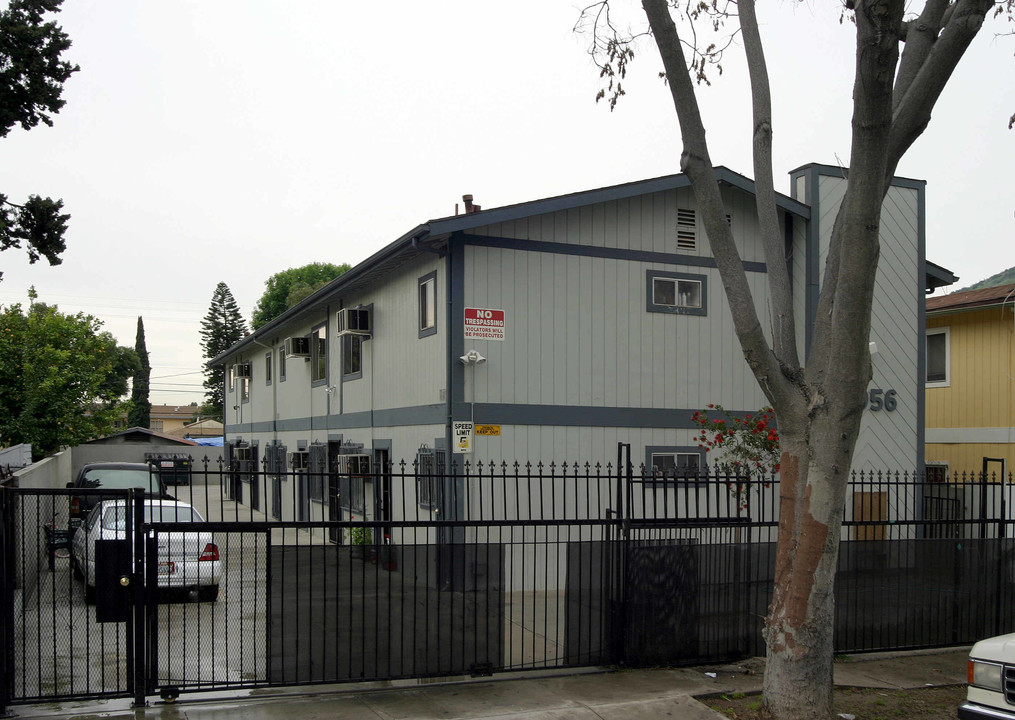 4056 Bemis St in Los Angeles, CA - Foto de edificio