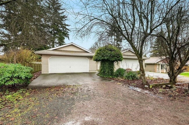 property at 646 Elizabeth St