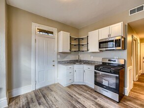 1528 Green St in Harrisburg, PA - Building Photo - Building Photo