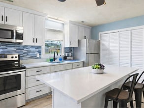 7086 Ann Cabell Ct in Mechanicsville, VA - Foto de edificio - Building Photo