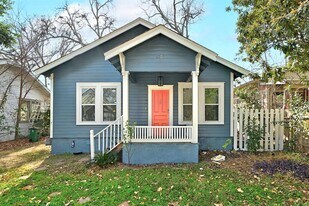 2505 Willow St in Austin, TX - Building Photo