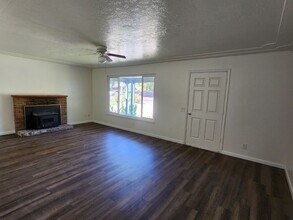 1003 W 12th Ave in Chico, CA - Building Photo - Building Photo