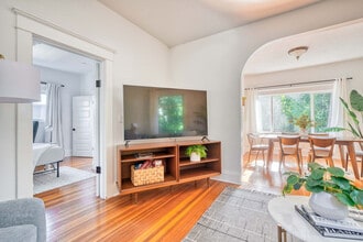 4500 NE Garfield Ave. in Portland, OR - Building Photo - Building Photo