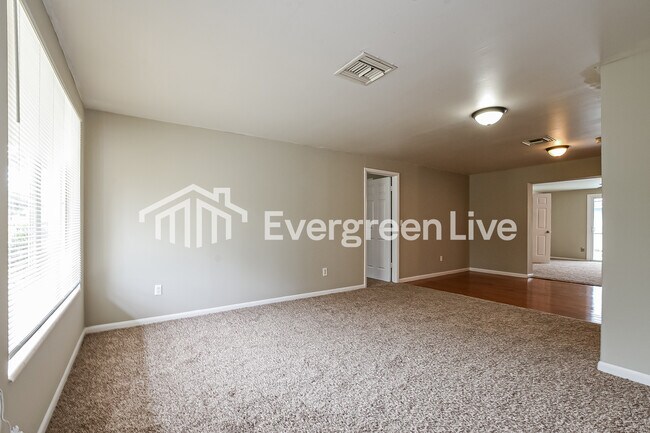 2038 Keyes Ln in Deltona, FL - Building Photo - Building Photo