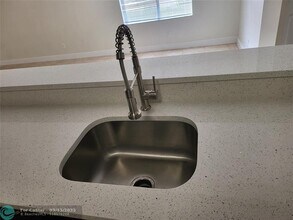 1138 Coral Club Dr in Coral Springs, FL - Building Photo - Building Photo