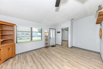11231 Euler Ave in Englewood, FL - Building Photo - Building Photo