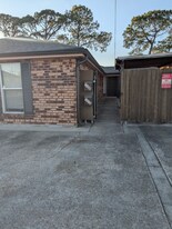 1110 West Dr, Unit 1110 west drive in Westwego, LA - Building Photo