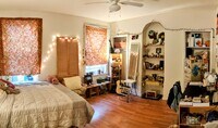 2032 N Gratz St photo'