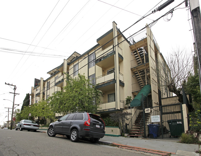 601 Jean St in Oakland, CA - Foto de edificio - Building Photo