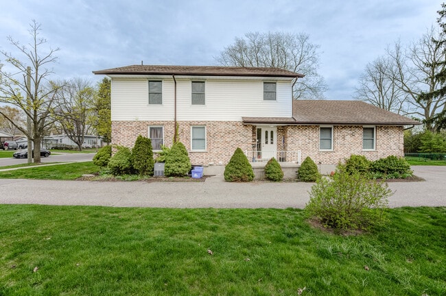 property at 22 Clarence St