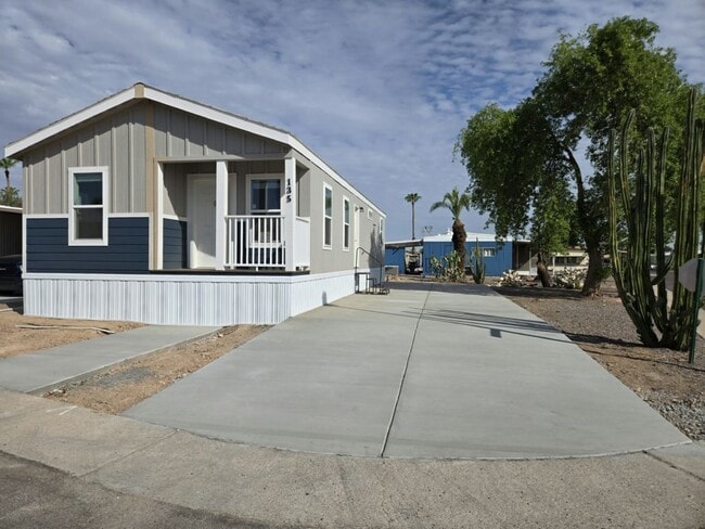 10701 N 99th Ave in Peoria, AZ - Building Photo - Building Photo