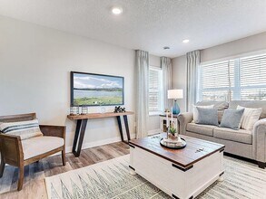 13617 Ringneck Wy in Rogers, MN - Foto de edificio - Building Photo