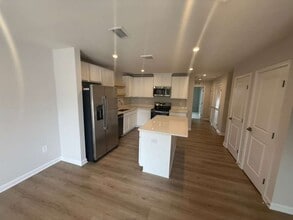 11539 Nuckols Rd in Glen Allen, VA - Building Photo - Building Photo