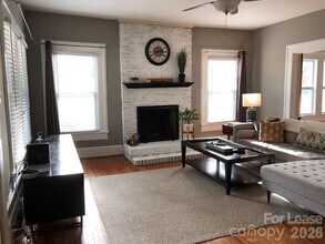 3235 Archdale Dr in Charlotte, NC - Building Photo - Building Photo