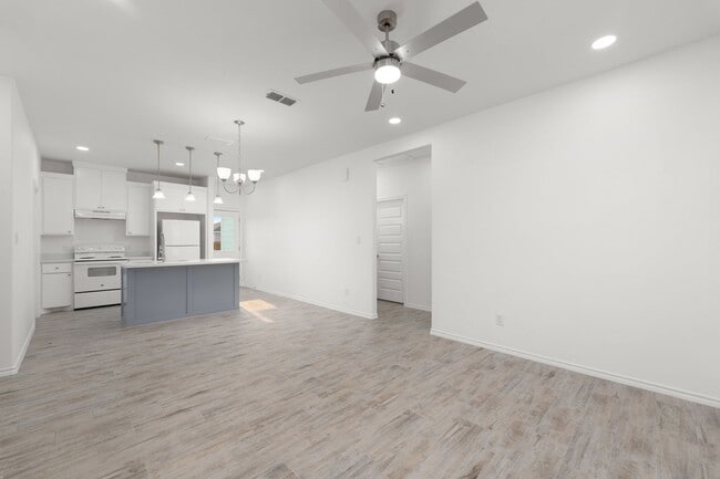 426 Arroyo Ln in La Feria, TX - Building Photo - Building Photo