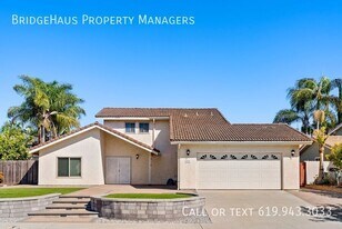 1539 W Knapp Dr in Vista, CA - Building Photo