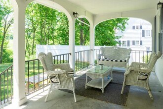 426 Spook Rock Rd in Hudson, NY - Building Photo - Building Photo