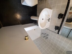 160 E 55th St in New York, NY - Building Photo - Building Photo