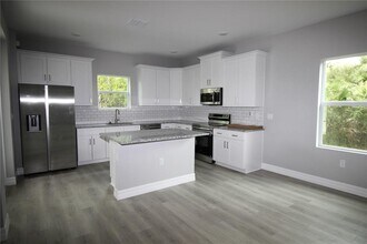 479 Harbor Blvd in Port Charlotte, FL - Building Photo - Building Photo