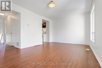 47 Carleton Pl in Brampton, ON - Building Photo - Building Photo