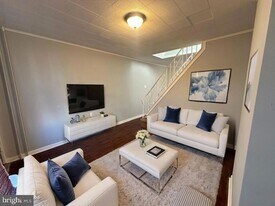 2028 Haworth St in Philadelphia, PA - Building Photo