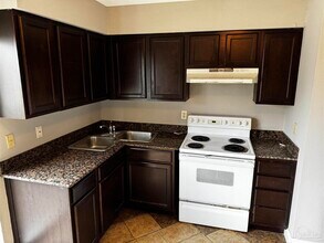 8810 Fowler Ave in Pensacola, FL - Building Photo - Building Photo