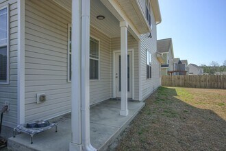 328 Adobe Ln in Jacksonville, NC - Building Photo - Building Photo