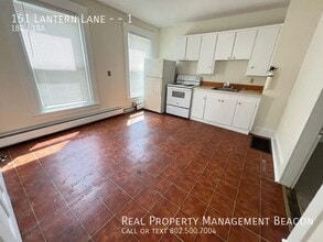 151 Lantern Ln in Hartford, VT - Building Photo - Building Photo