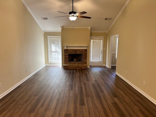 2162 Jefferson St in Auburn, AL - Building Photo - Building Photo