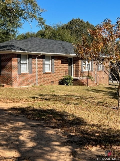 1910 Hog Mountain Rd in Watkinsville, GA - Building Photo