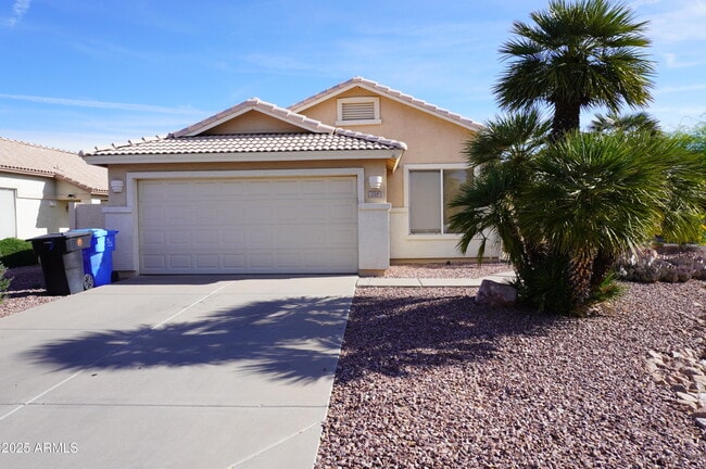 property at 118 W Loma Vista St