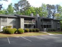 1908 Tryon Dr, Unit 2 in Fayetteville, NC - Foto de edificio - Building Photo