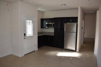 3785 De Soto Way in Merced, CA - Building Photo - Building Photo