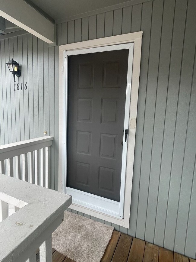 property at 1816 Shirley Dr