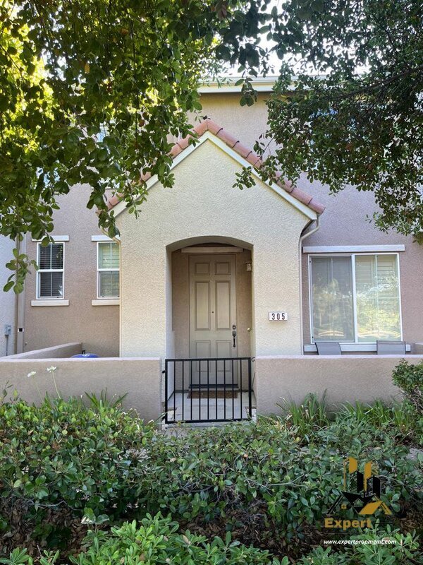 property at 305 Esplanade Cir