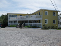 38 Dune Rd in Westhampton Beach, NY - Building Photo - Building Photo