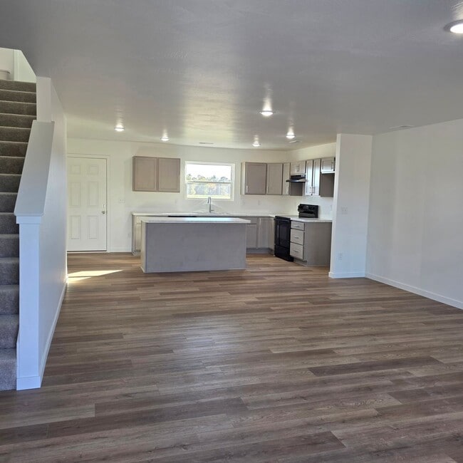 5170 West Dr in Springfield, MO - Building Photo - Building Photo