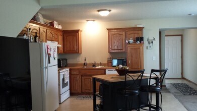 1623 SW Shelby Dr in Lee's Summit, MO - Building Photo - Building Photo