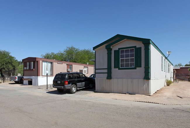 Weststar in Tucson, AZ - Foto de edificio - Building Photo