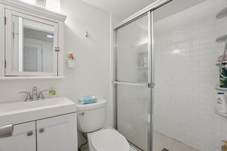 2704 Rambler Ct in Adelphi, MD - Building Photo - Building Photo