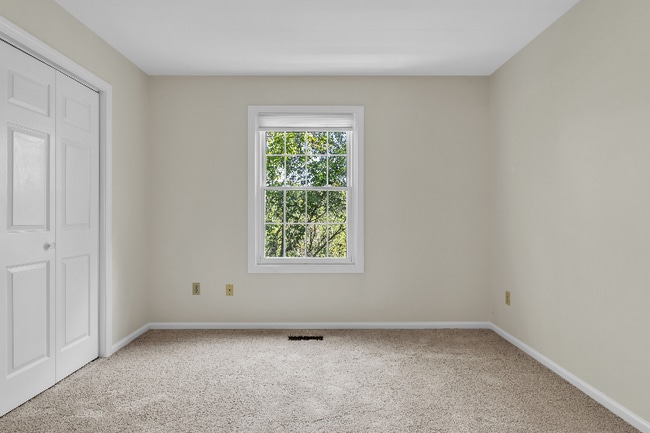property at 62 Manorwood Dr