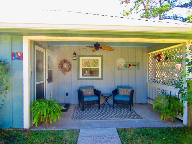 property at 31 Hunters Creek Dr