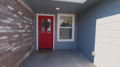 1004 S 88th Ave in Yakima, WA - Building Photo - Building Photo