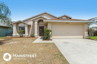 8664 Wellington Loop in Kissimmee, FL - Building Photo