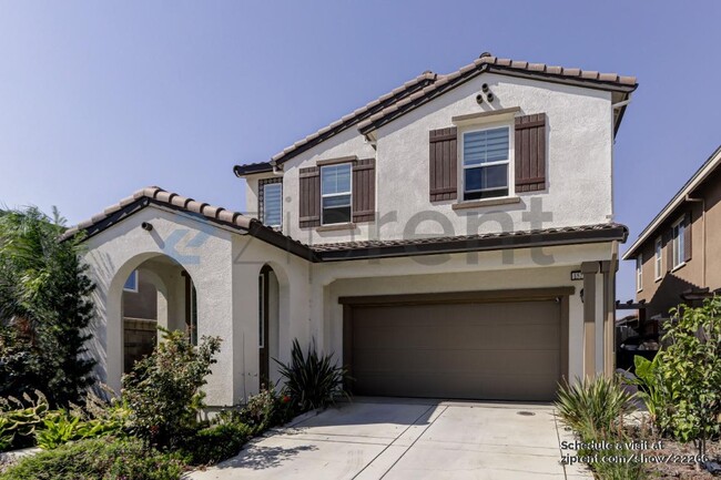 1523 Oliveira Dr in Tracy, CA - Building Photo - Building Photo