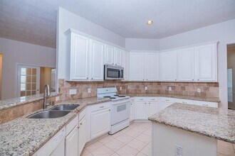 1626 Maryvale Dr in Katy, TX - Building Photo - Building Photo