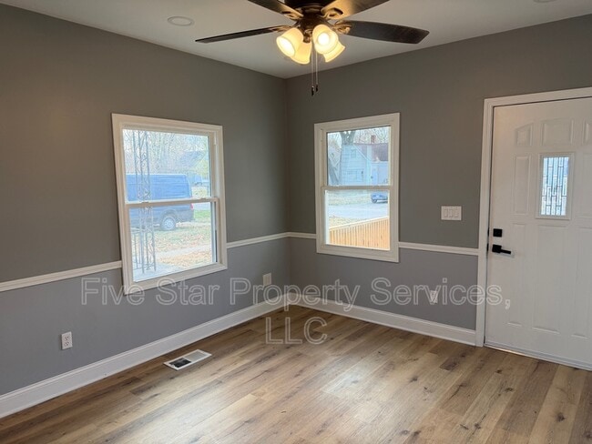 1513 E Edwards St in Springfield, IL - Building Photo - Building Photo