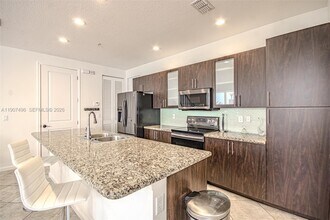 1430 NW 48th Dr in Boca Raton, FL - Building Photo - Building Photo