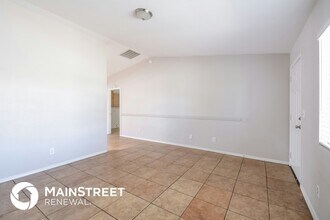 10915 W Glenrosa Ave in Phoenix, AZ - Building Photo - Building Photo
