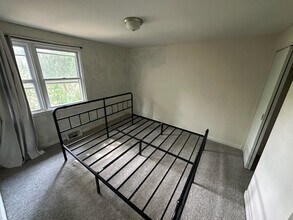 69 Dirigo Dr in Bangor, ME - Building Photo - Building Photo